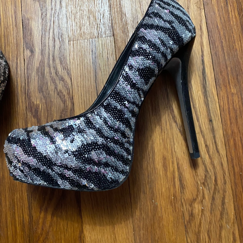 Steve Madden | Platform Heels